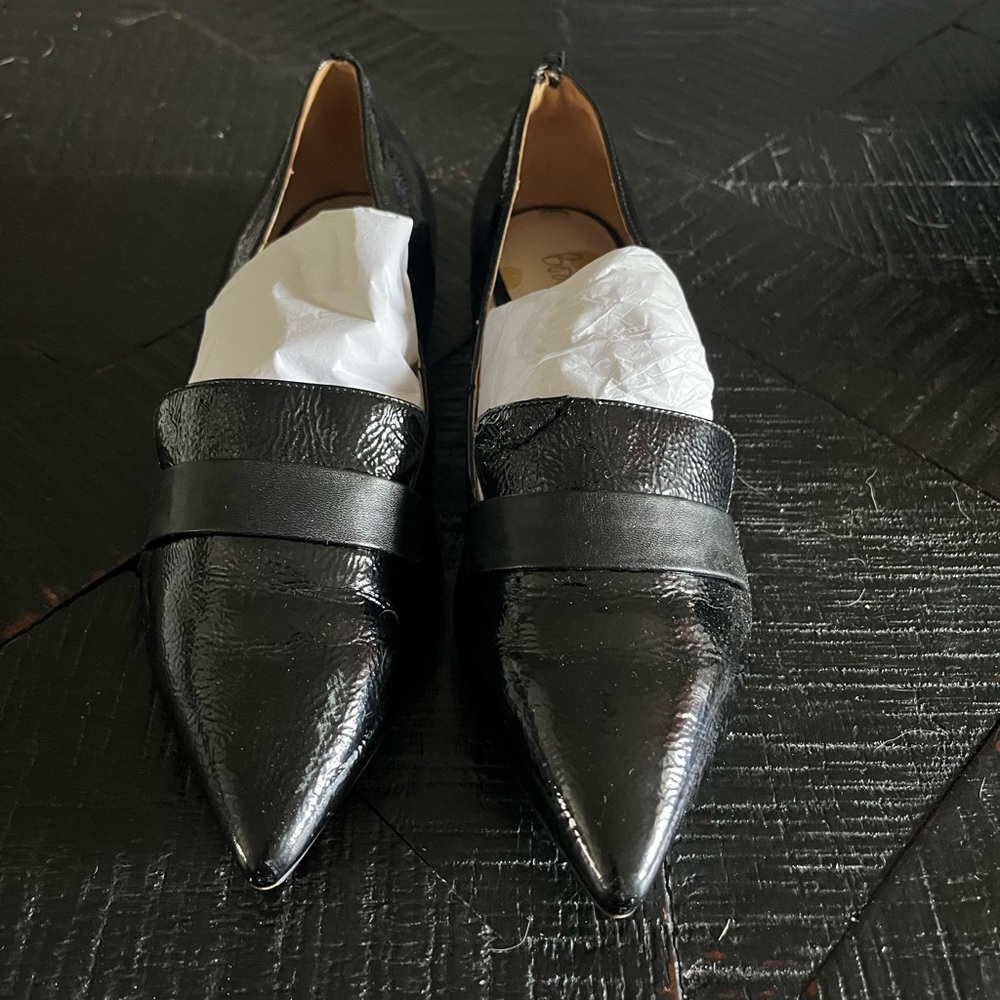 Boden Black Patent Leather Pointed Toe Flats Size 38 Euro/7.5 US Fair Condition